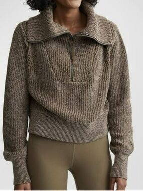 VARLEY Mentone Half-Zip Pullover Sweater in Dark Olive Speckle Women's Small